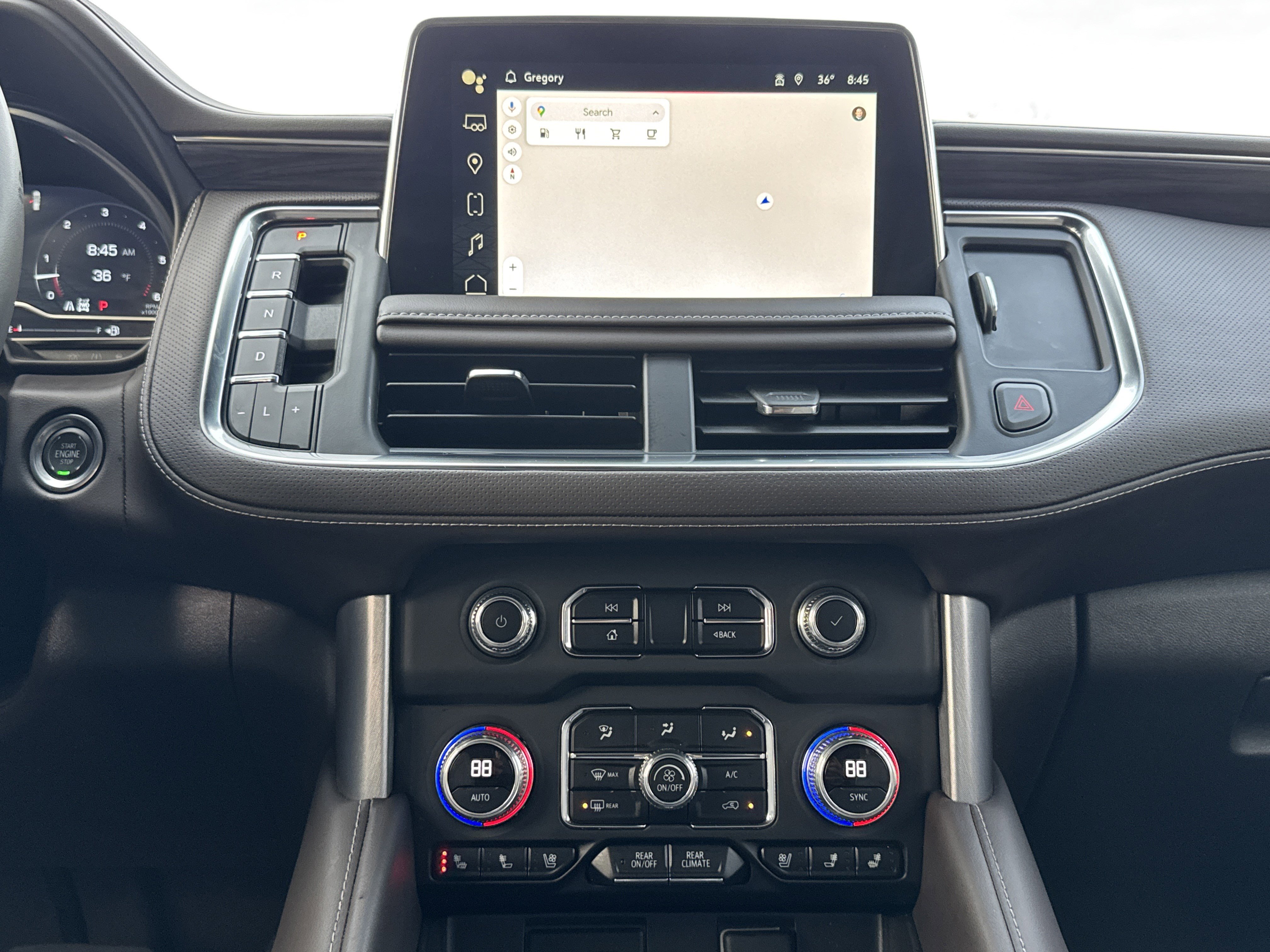 Used 2024 GMC Yukon XL SLT w/ SLT Luxury Package image 33