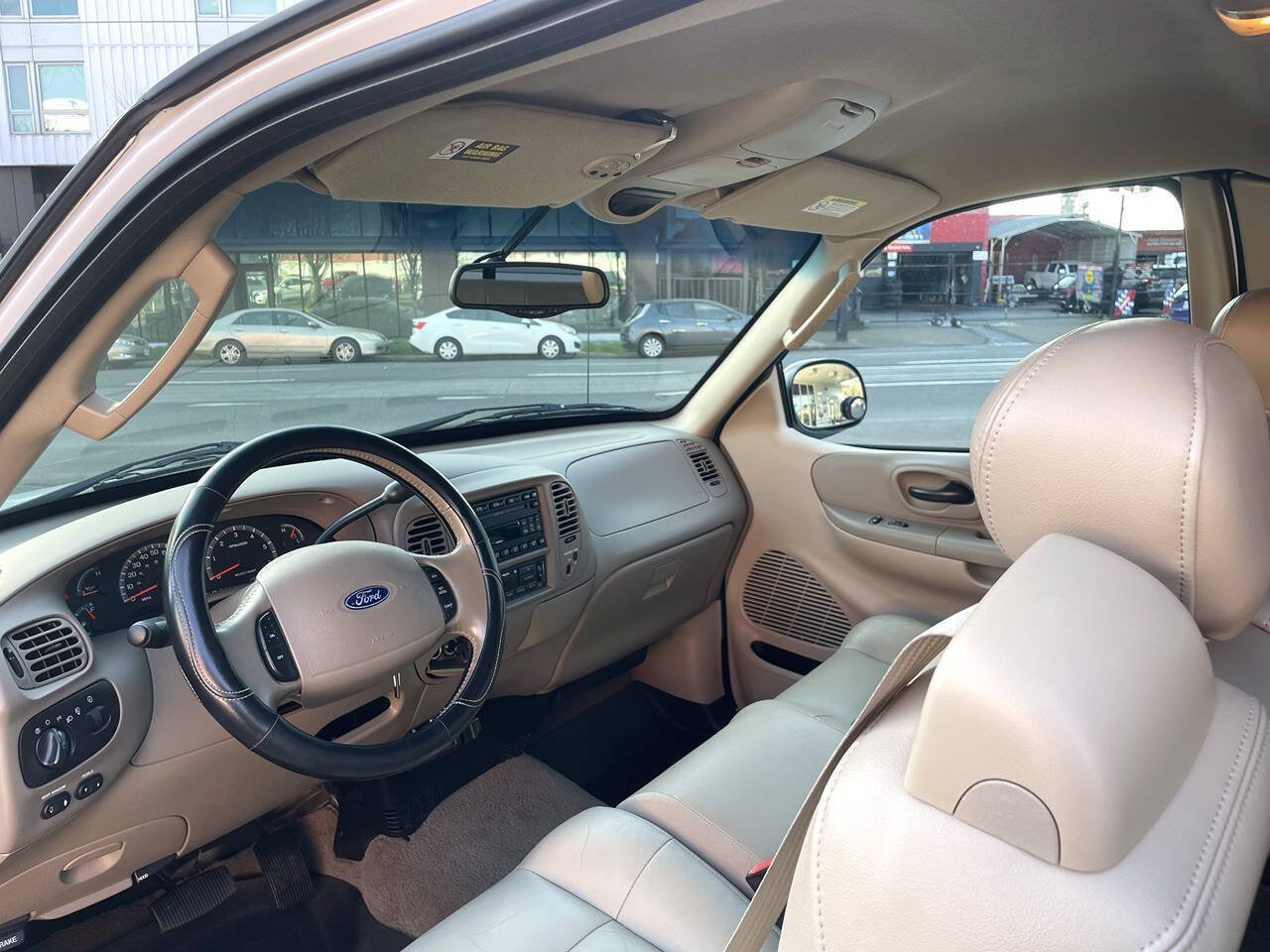Used 2003 Ford F150 Lariat RWD image 19