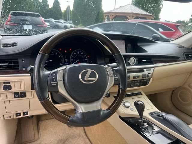 Used 2013 Lexus ES 350 FWD image 15