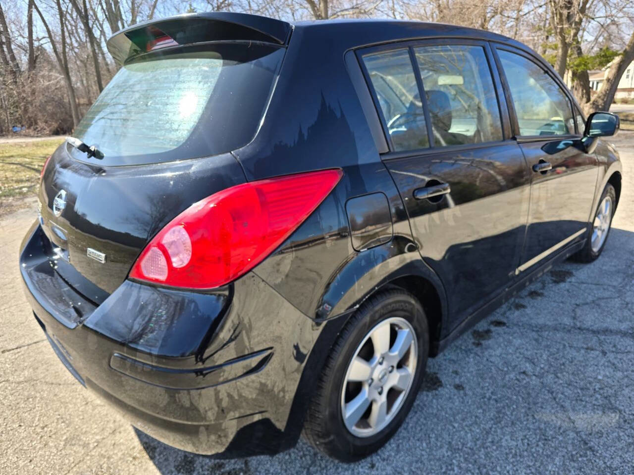 Used 2012 Nissan Versa 1.8 S w/ Special Edition Pkg image 6