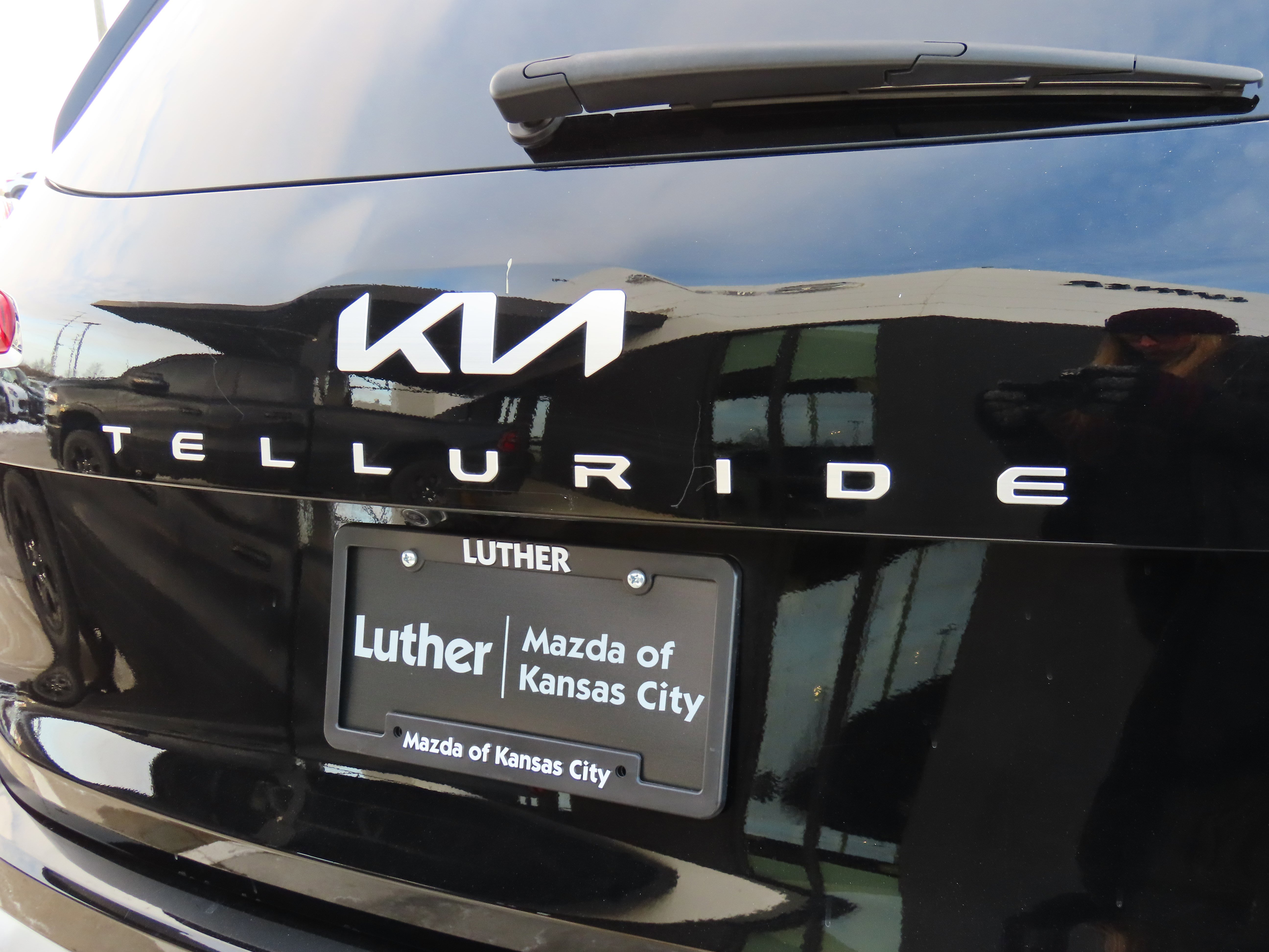 Used 2024 Kia Telluride S w/ S Sunroof Package image 17