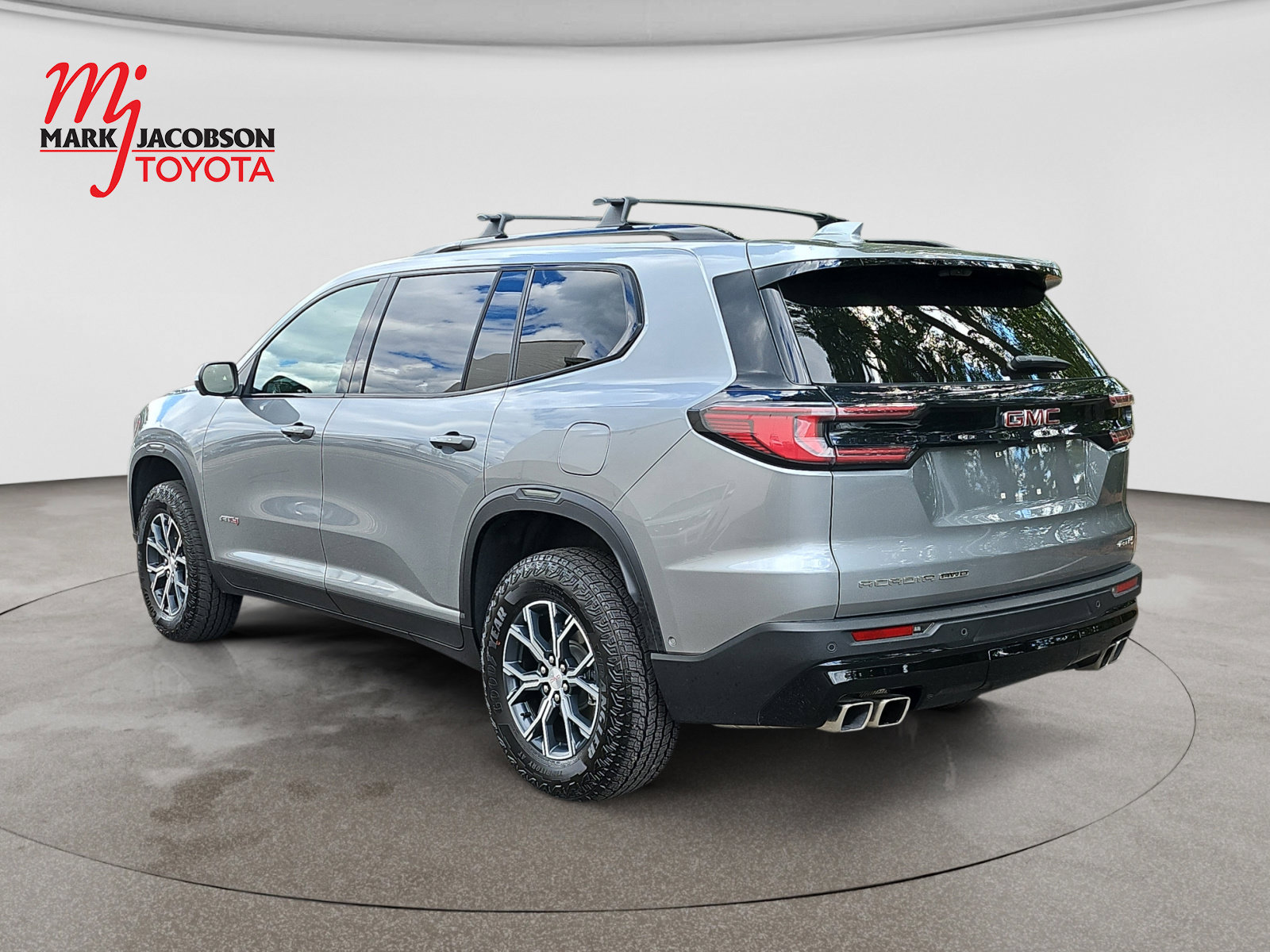 Used 2025 GMC Acadia AT4 w/ Super Cruise Package AWD/4WD image 15