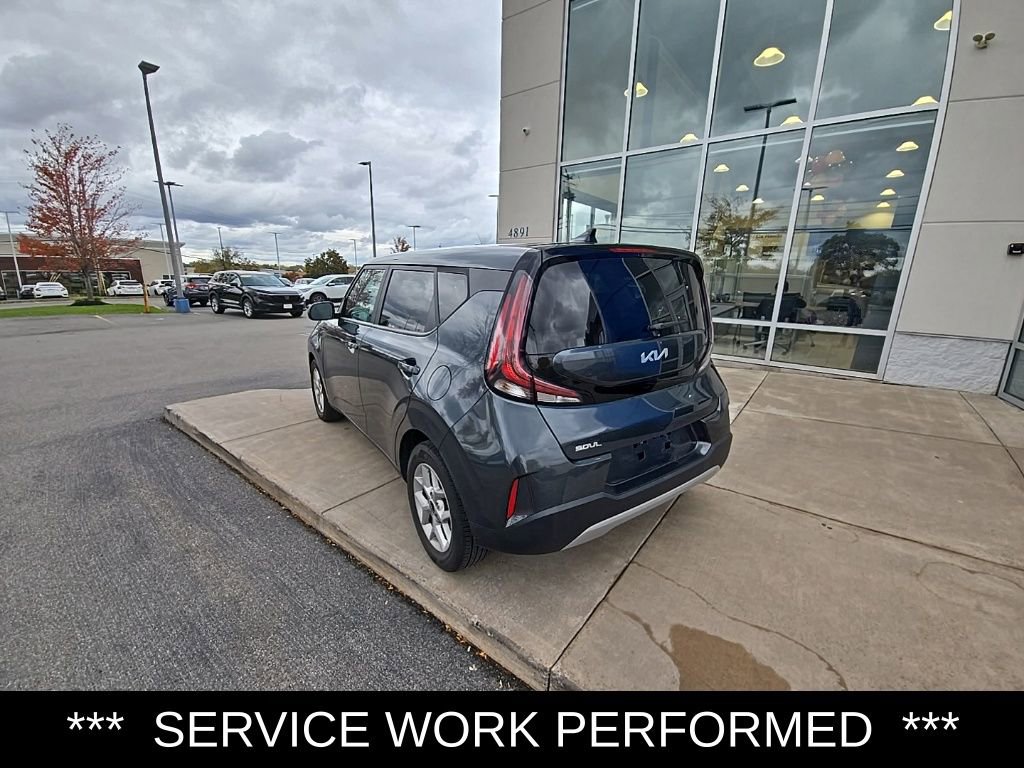 Used 2023 Kia Soul S image 6