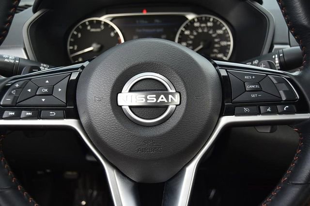 Used 2024 Nissan Altima 2.5 SR image 17