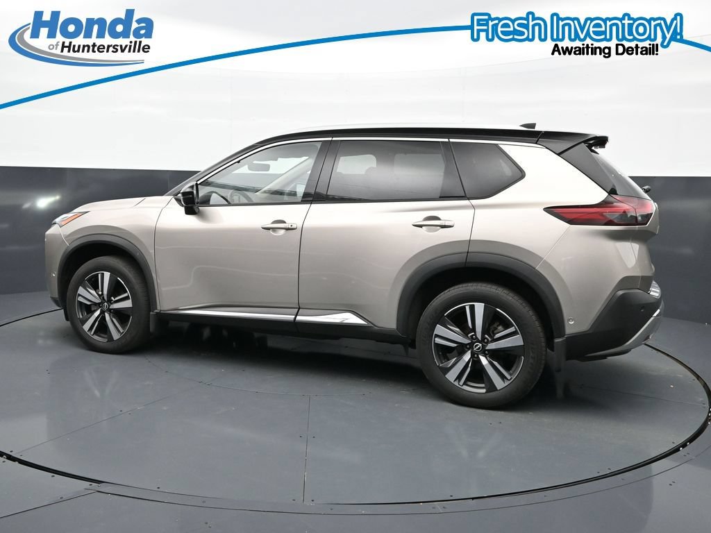 Used 2023 Nissan Rogue Platinum w/ Platinum Premium Package FWD image 6