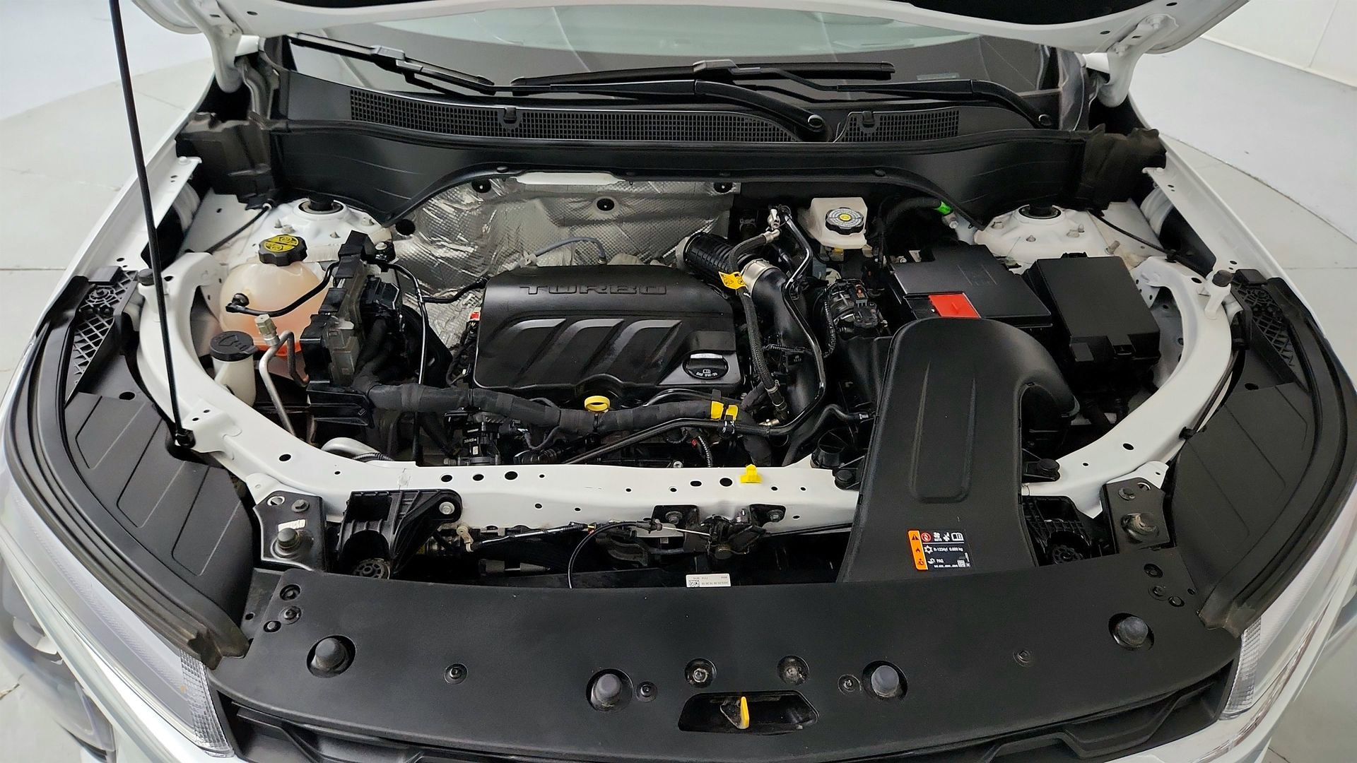 Certified 2024 Chevrolet Trax LT FWD image 30