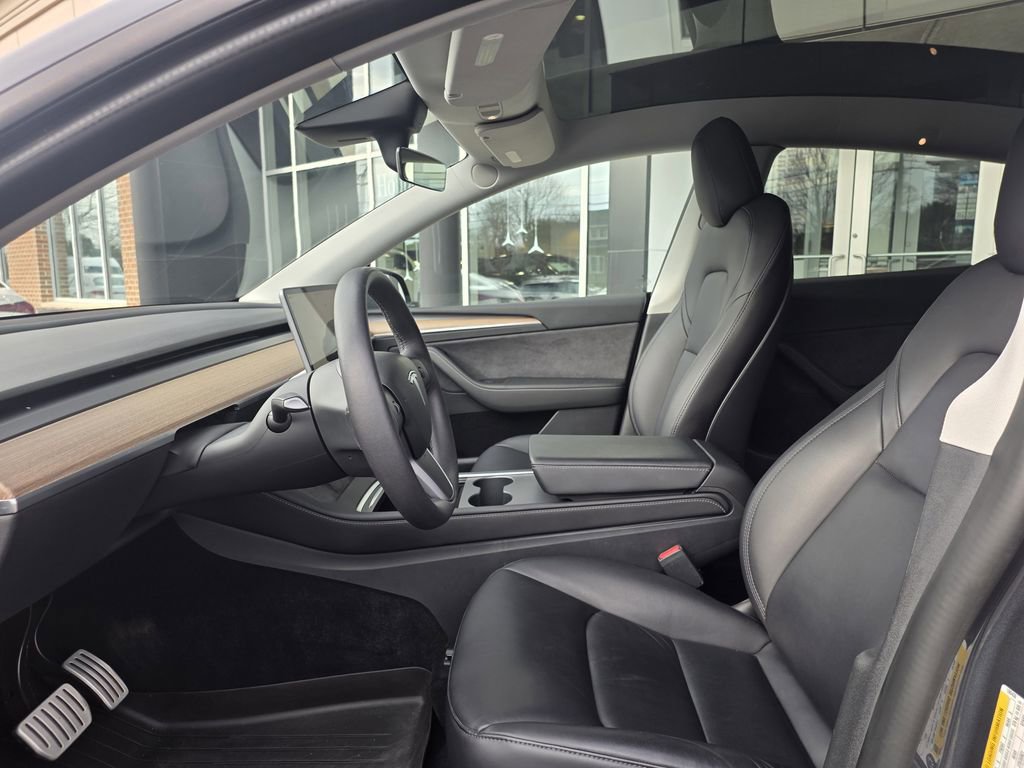Used 2023 Tesla Model Y Performance image 20