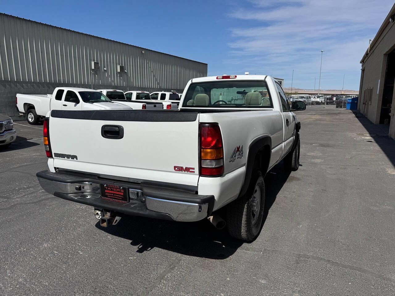 Used 2005 GMC Sierra 3500 W/T w/ Snow Plow Prep Package AWD/4WD image 9