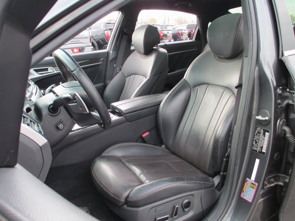 Used 2019 Genesis G80 3.3T Sport image 17