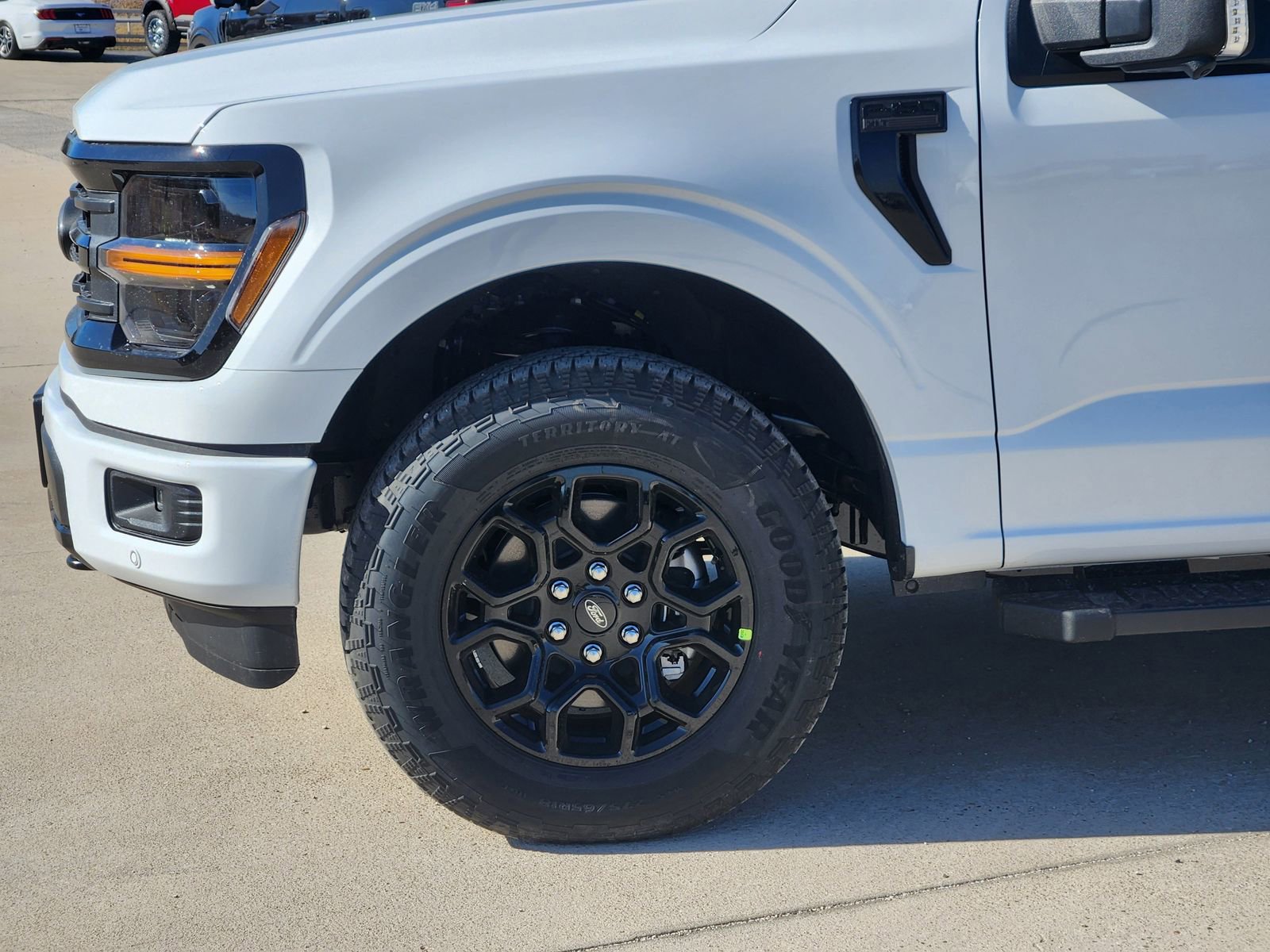 New 2026 Ford F150 XLT w/ Equipment Group 302A MID AWD/4WD image 9