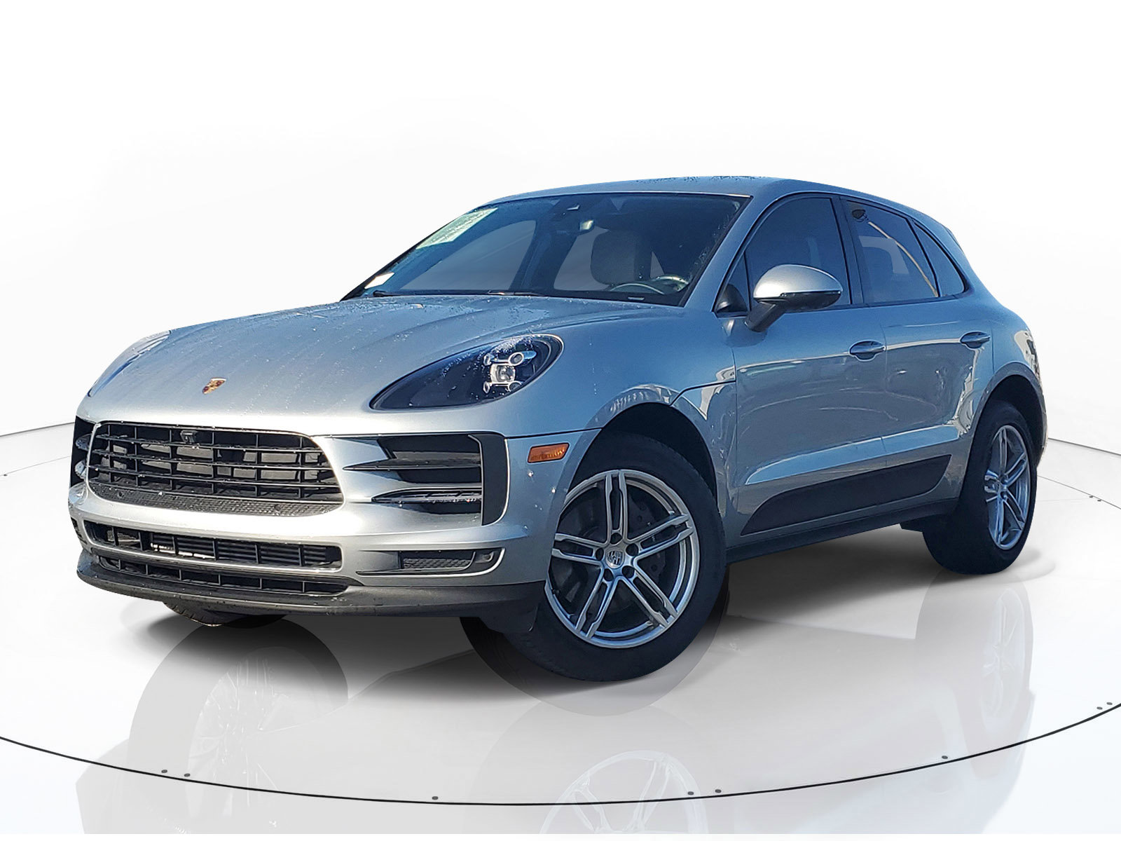 Used 2021 Porsche Macan image 3