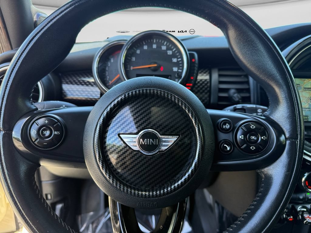 Used 2015 MINI Cooper S FWD image 13