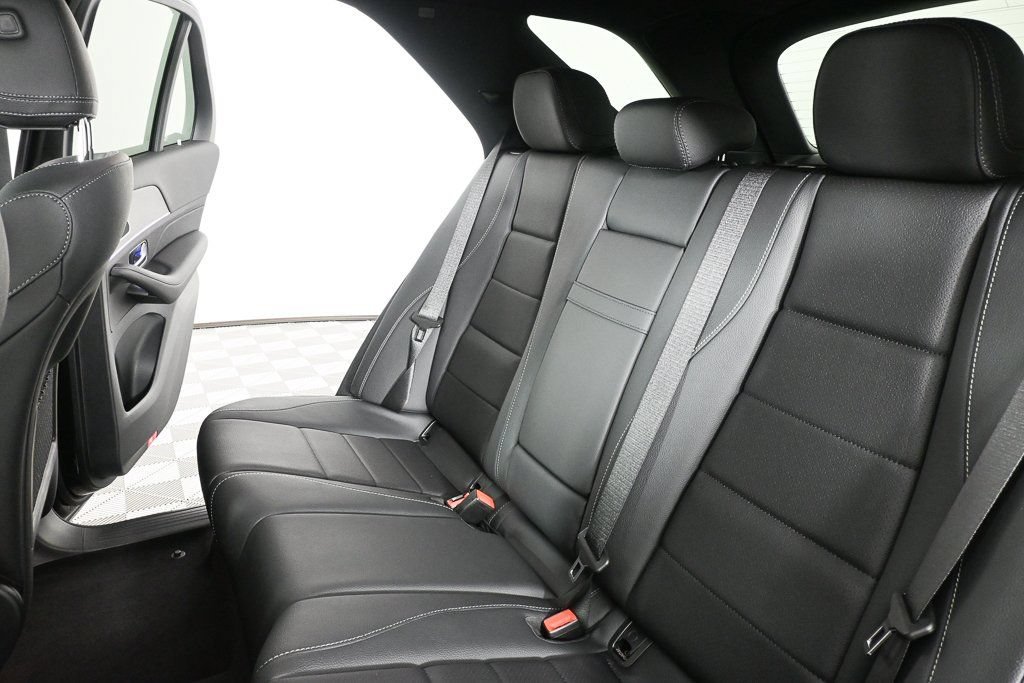 New 2025 Mercedes-Benz GLE 450 4MATIC image 17