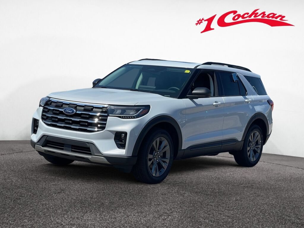 New 2026 Ford Explorer Active w/ Active Comfort Package AWD/4WD image 3