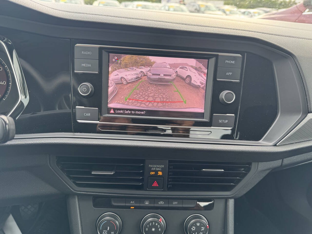 Used 2019 Volkswagen Jetta S w/ Driver Assistance Package FWD image 10