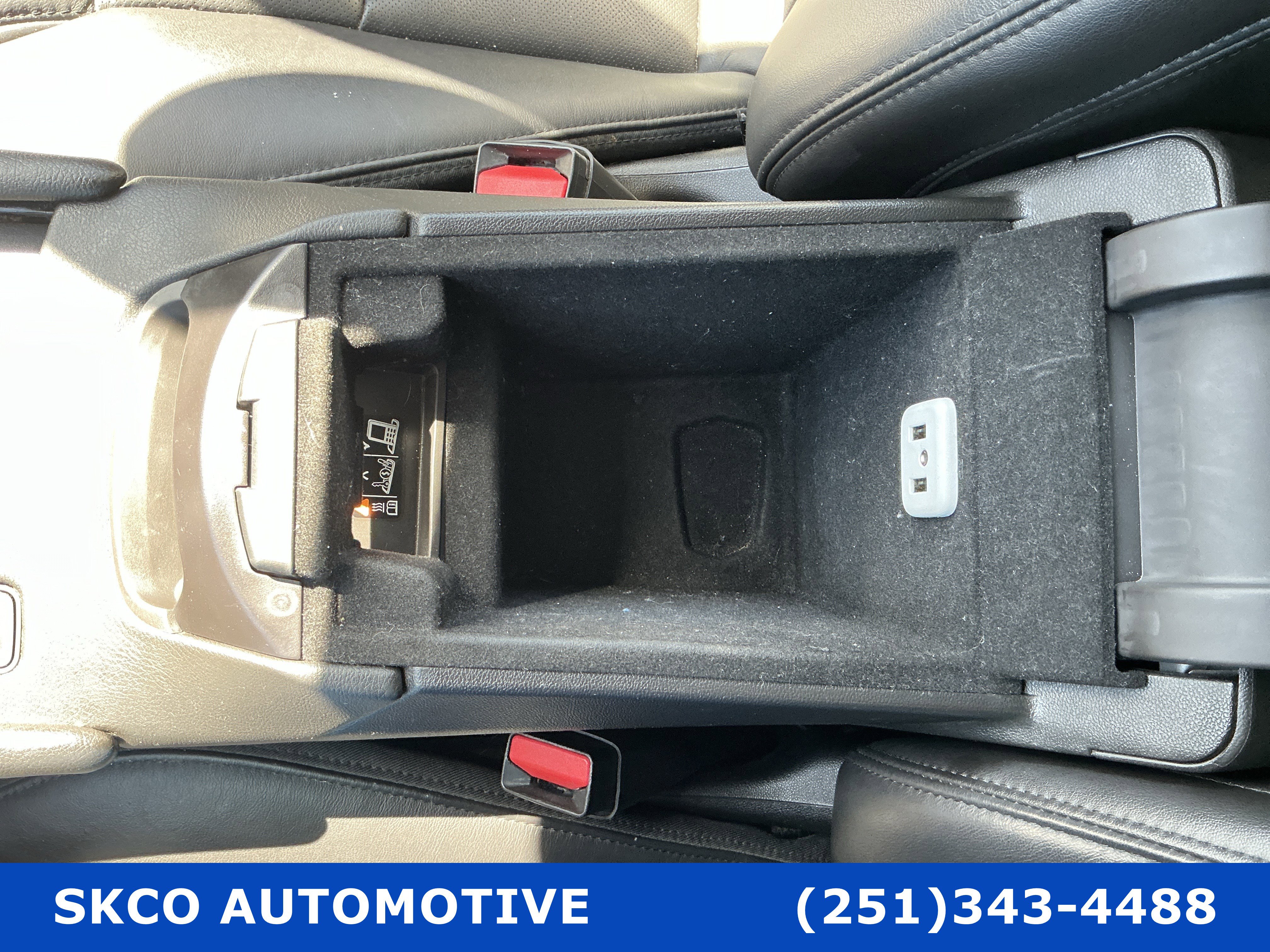 Used 2018 Cadillac XT5 Luxury w/ Driver Awareness Package FWD image 25