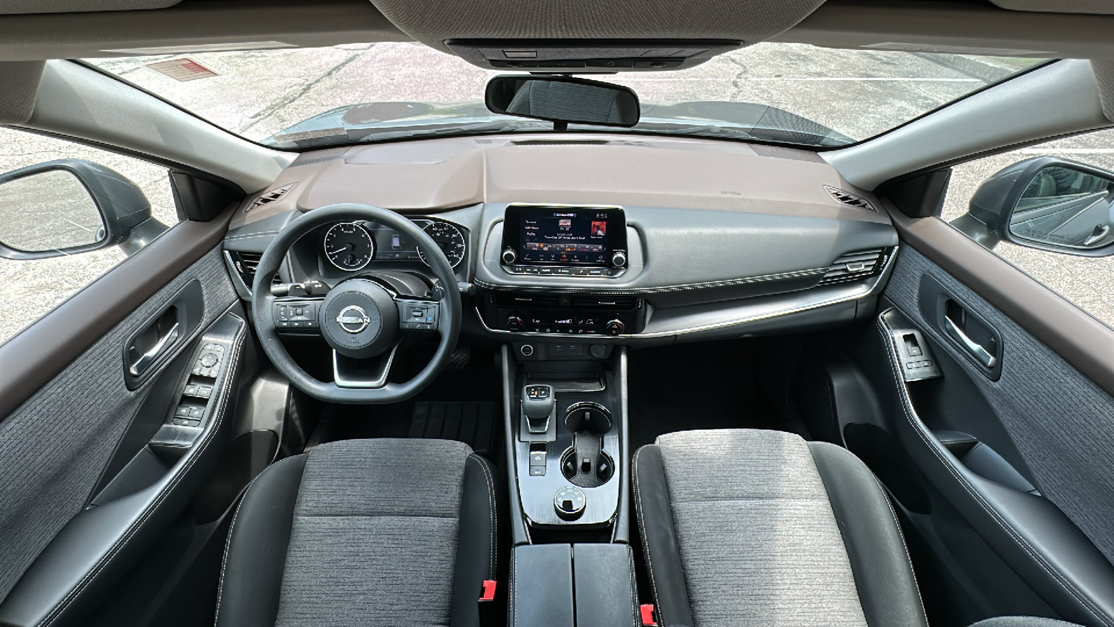 Certified 2022 Nissan Rogue SV AWD/4WD image 25