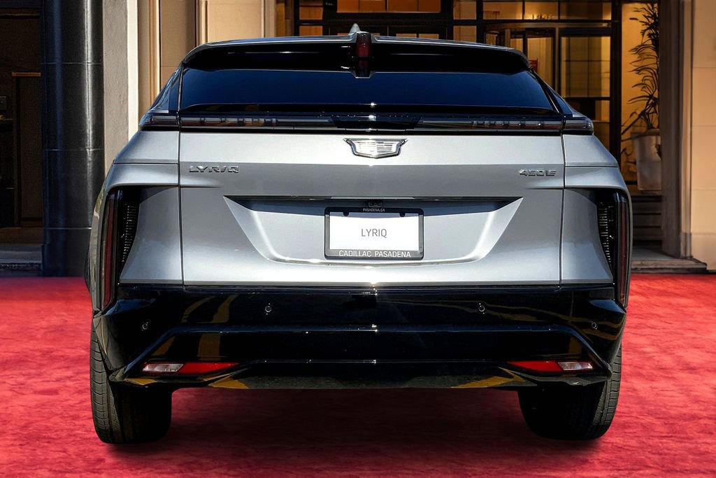 New 2026 Cadillac Lyriq Sport image 5