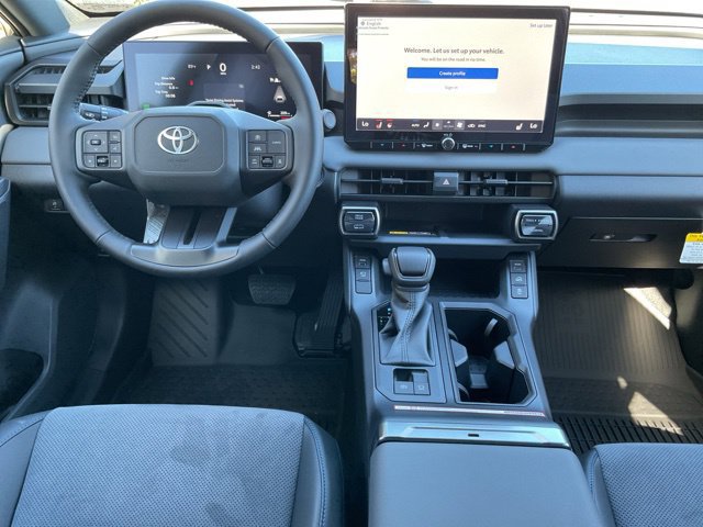 New 2026 Toyota RAV4 XSE w/ Weather Package AWD/4WD image 19