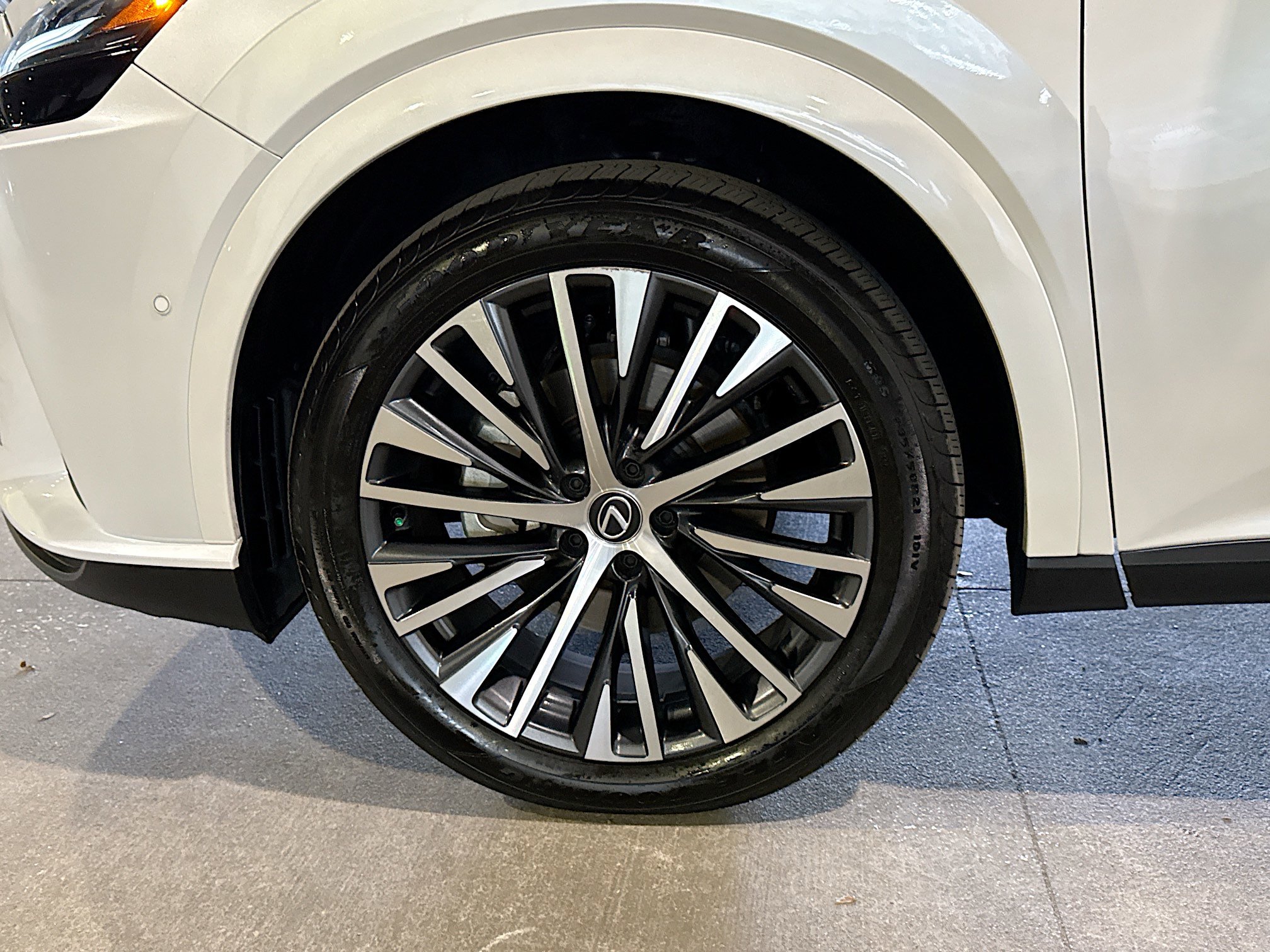 Used 2024 Lexus RX 350 Premium Plus image 42