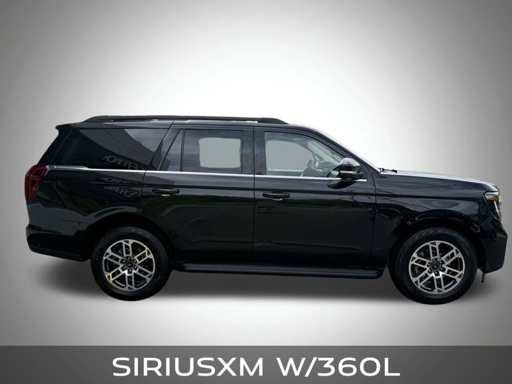 Used 2025 Ford Expedition Active AWD/4WD image 6
