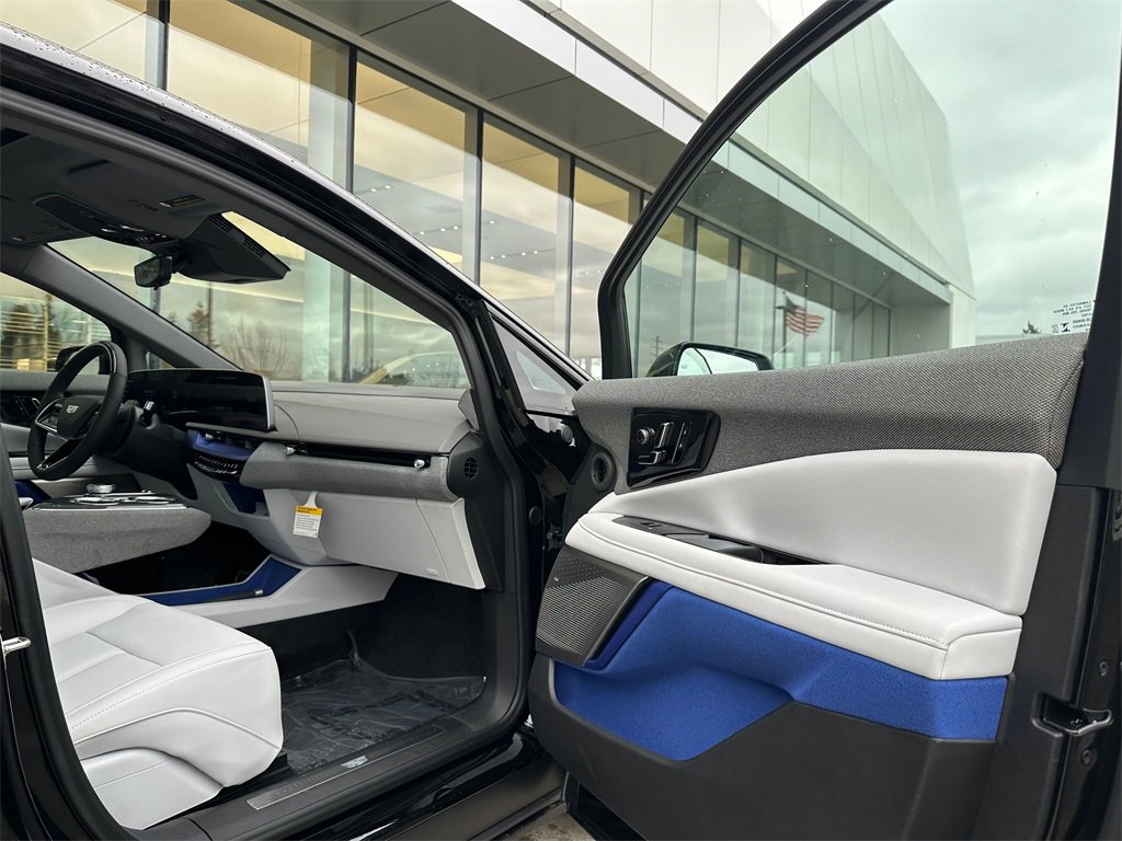 New 2026 Cadillac Optiq Sport 1 image 12