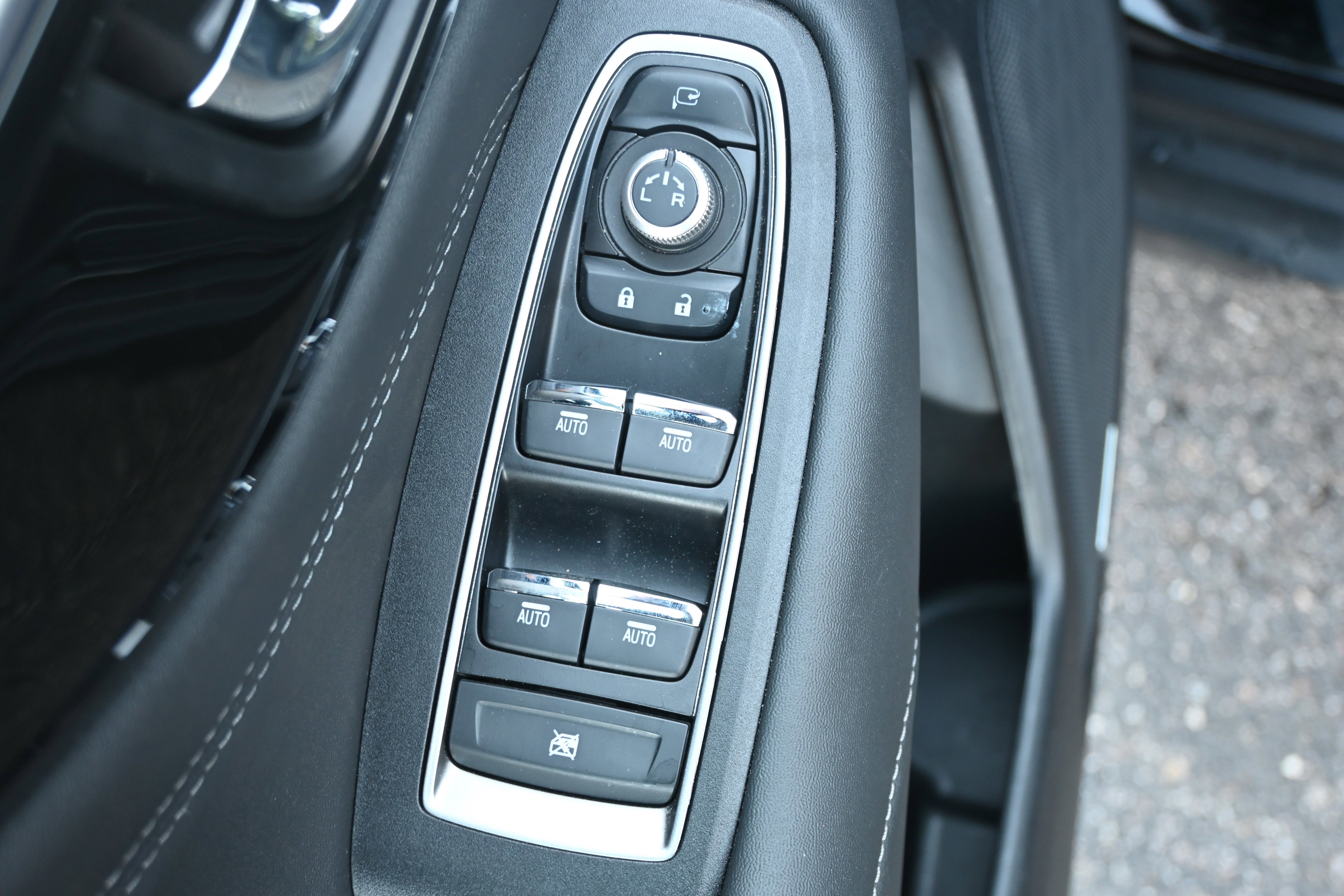 Certified 2025 Subaru Outback Touring XT image 15