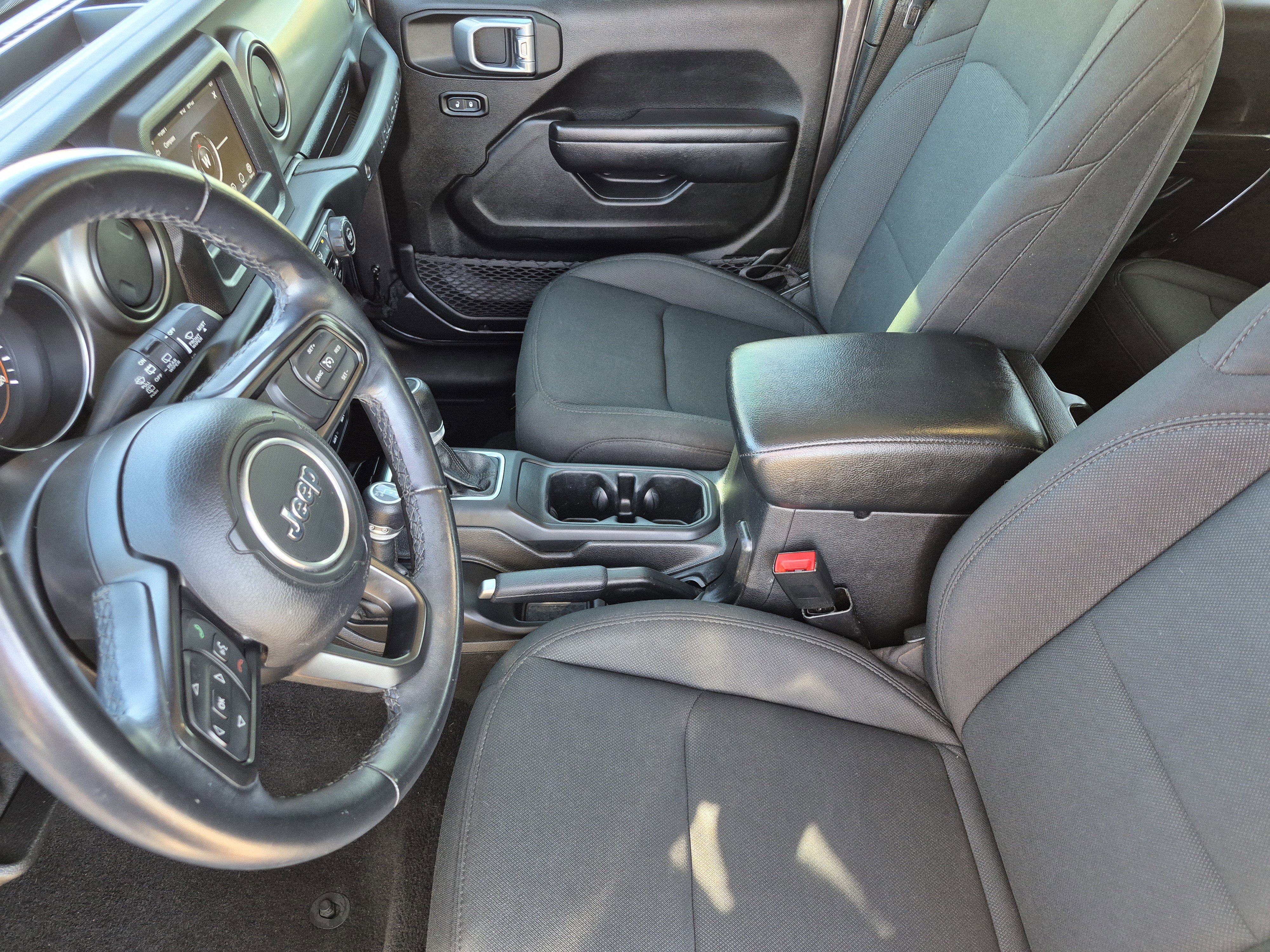 Used 2021 Jeep Wrangler Unlimited Sport image 28