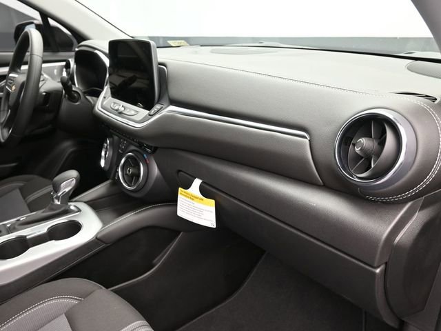 New 2025 Chevrolet Blazer LT w/ Midnight/Sport Edition FWD image 42