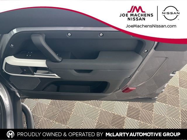 Used 2023 Land Rover Defender 90 S image 18