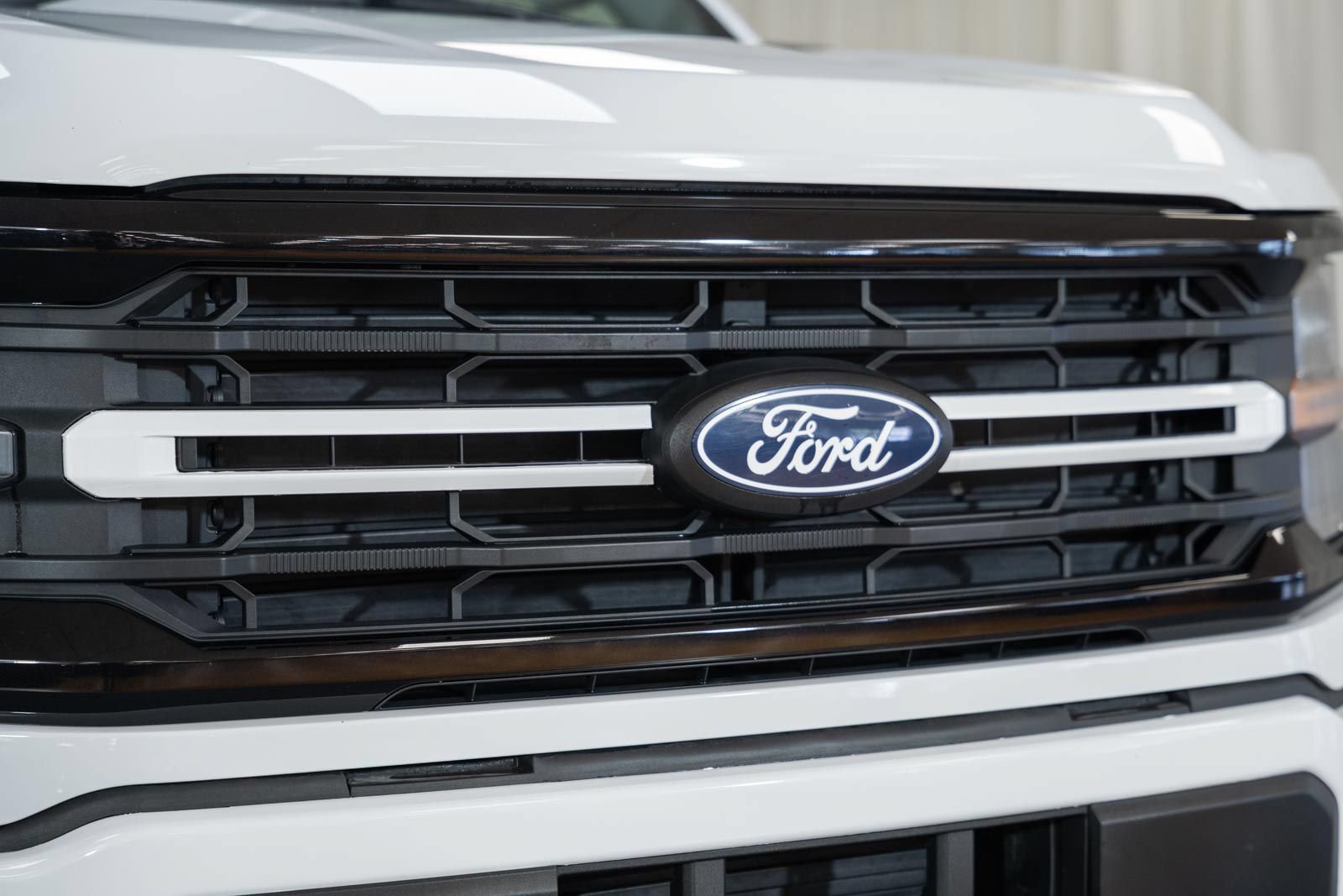 Used 2025 Ford F150 XLT w/ Equipment Group 301A Standard AWD/4WD image 9