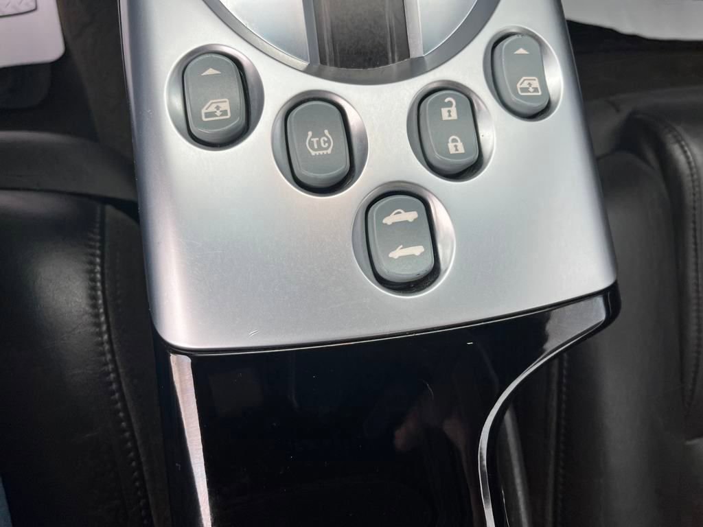 Used 2003 Chevrolet SSR w/ Preferred Equipment Group image 30