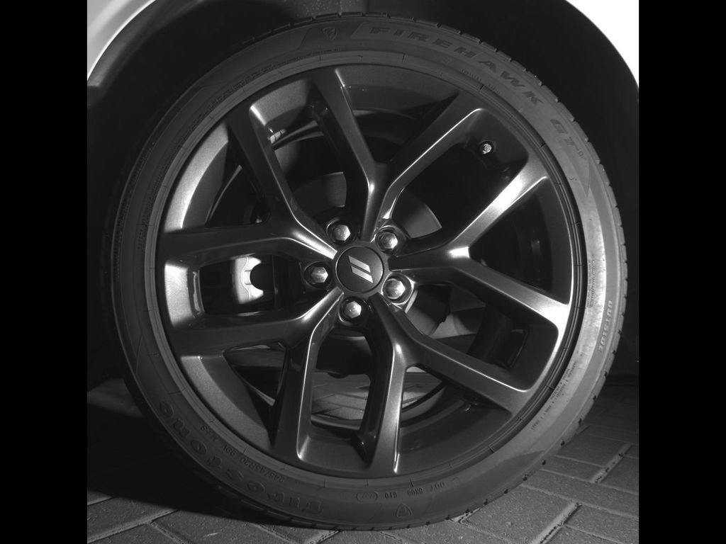 Used 2022 Dodge Challenger SXT w/ Plus Package RWD image 11