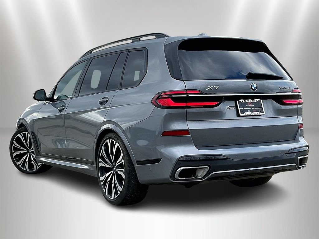 Used 2023 BMW X7 xDrive40i AWD/4WD image 4