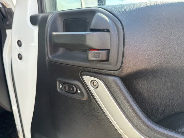 Used 2015 Jeep Wrangler Unlimited Sahara w/ Max Tow Package image 46