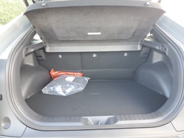 New 2026 Toyota C-HR AWD/4WD image 8