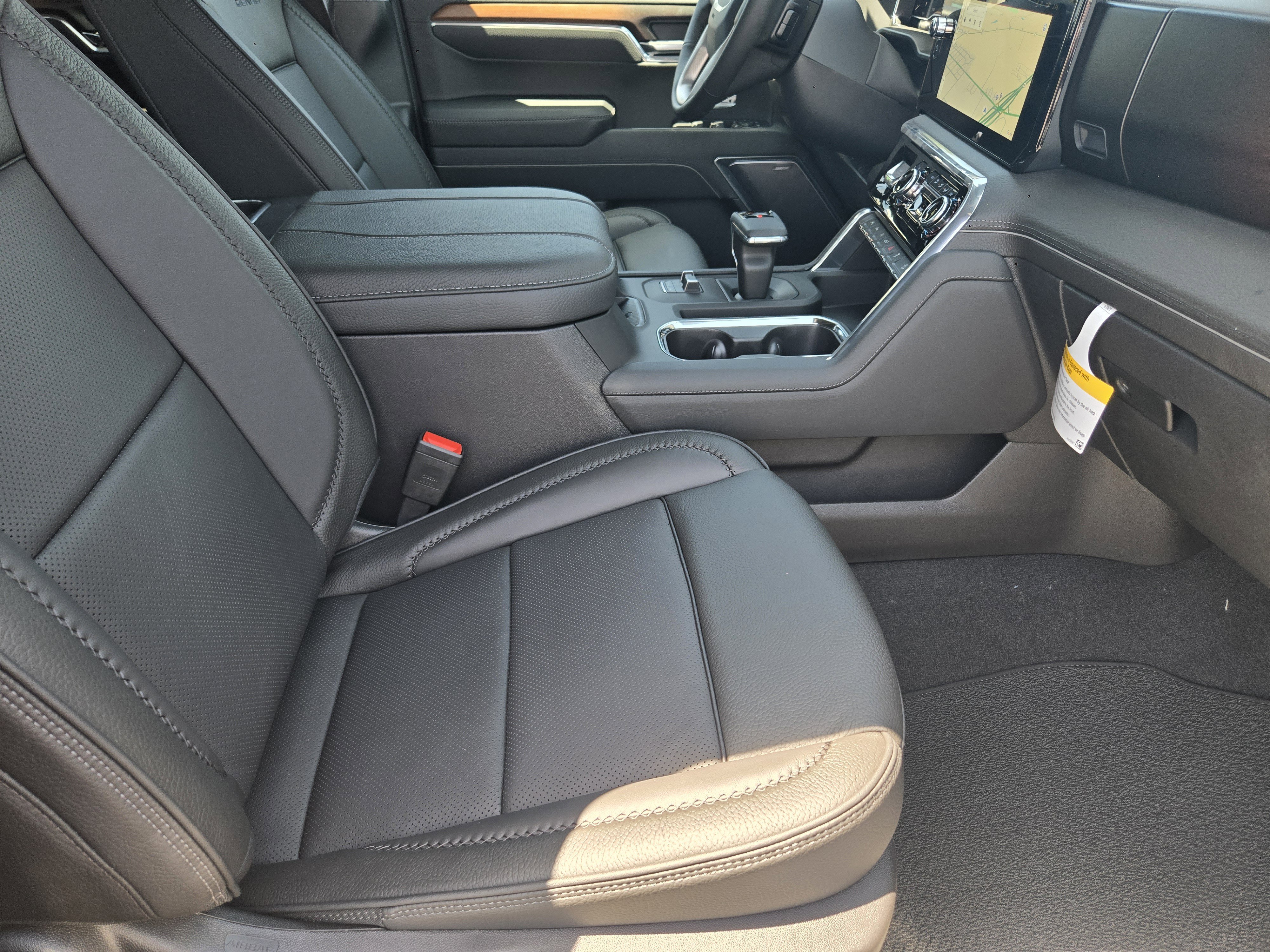 New 2025 GMC Sierra 1500 Denali w/ Denali Reserve Package image 10