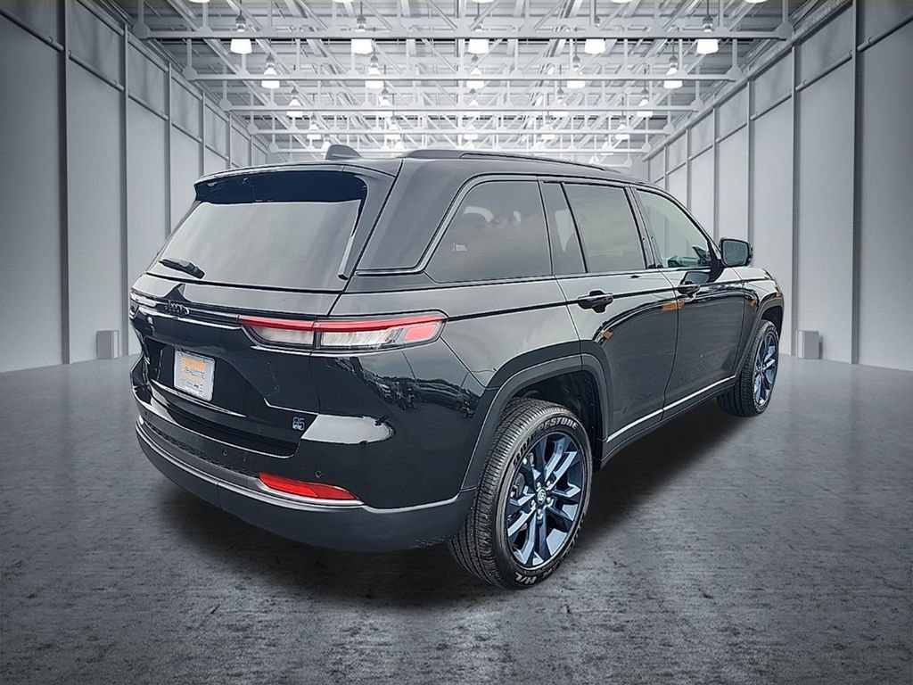 New 2026 Jeep Grand Cherokee Limited AWD/4WD image 35
