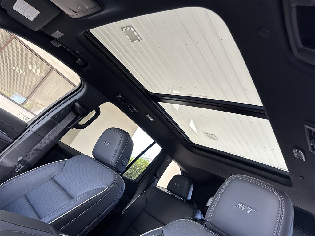 New 2025 Buick Enclave Sport Touring w/ Power Package image 29