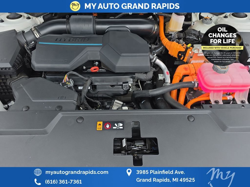 Used 2025 Hyundai Santa Fe Limited image 37