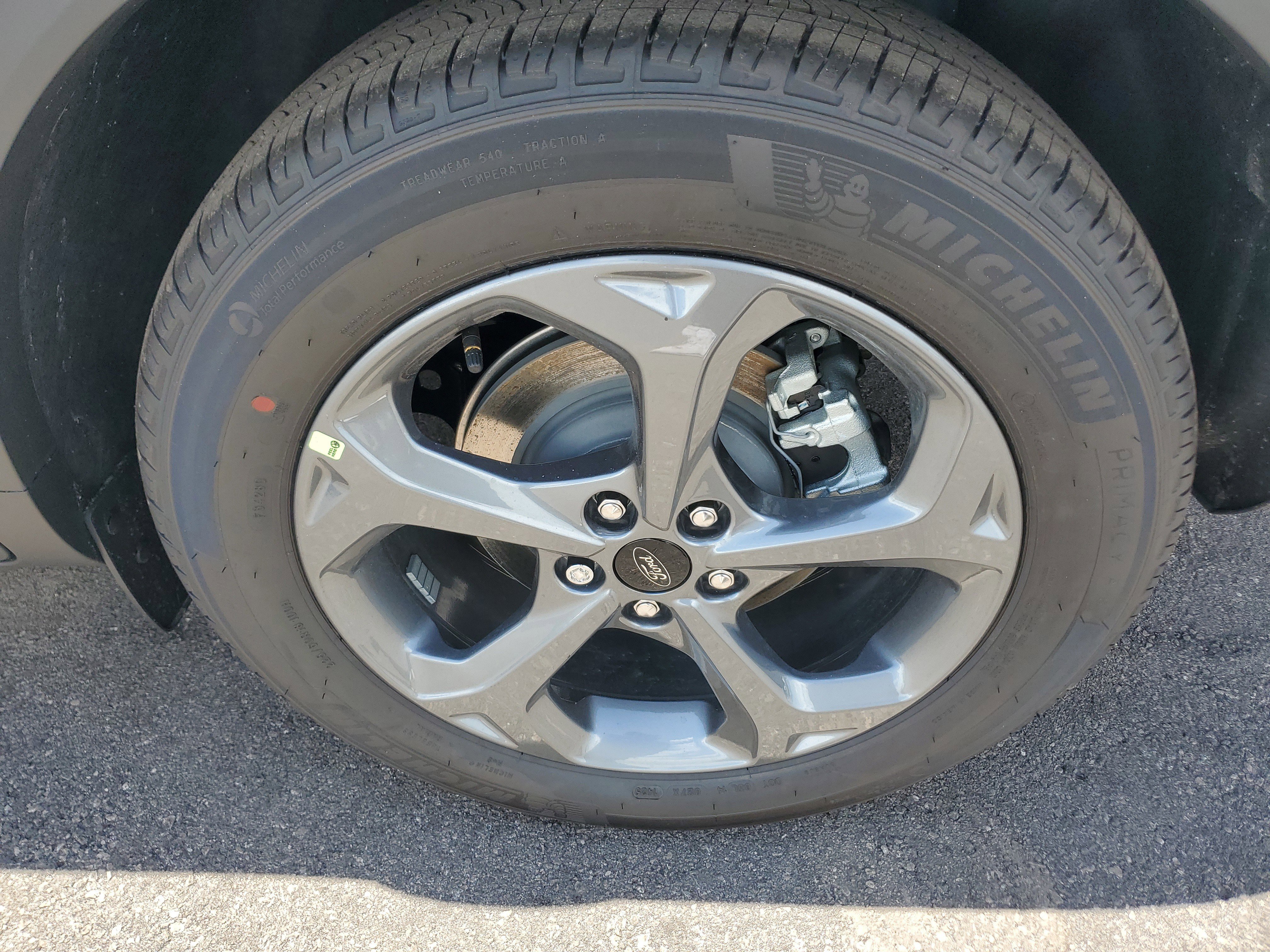 New 2025 Ford Escape ST-Line w/ Equipment Group 301A image 7