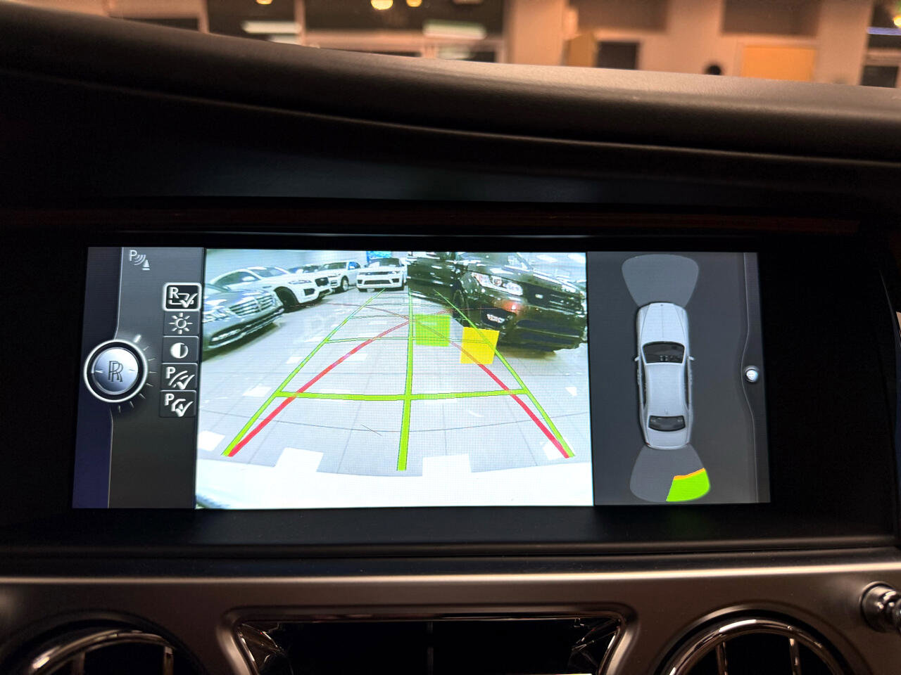 Used 2011 Rolls-Royce Ghost image 22