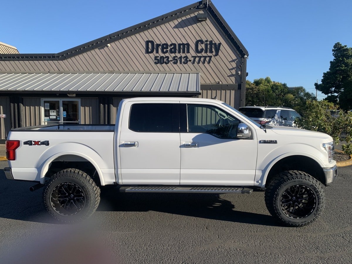 Used 2020 Ford F150 Lariat w/ Equipment Group 502A Luxury AWD/4WD image 3