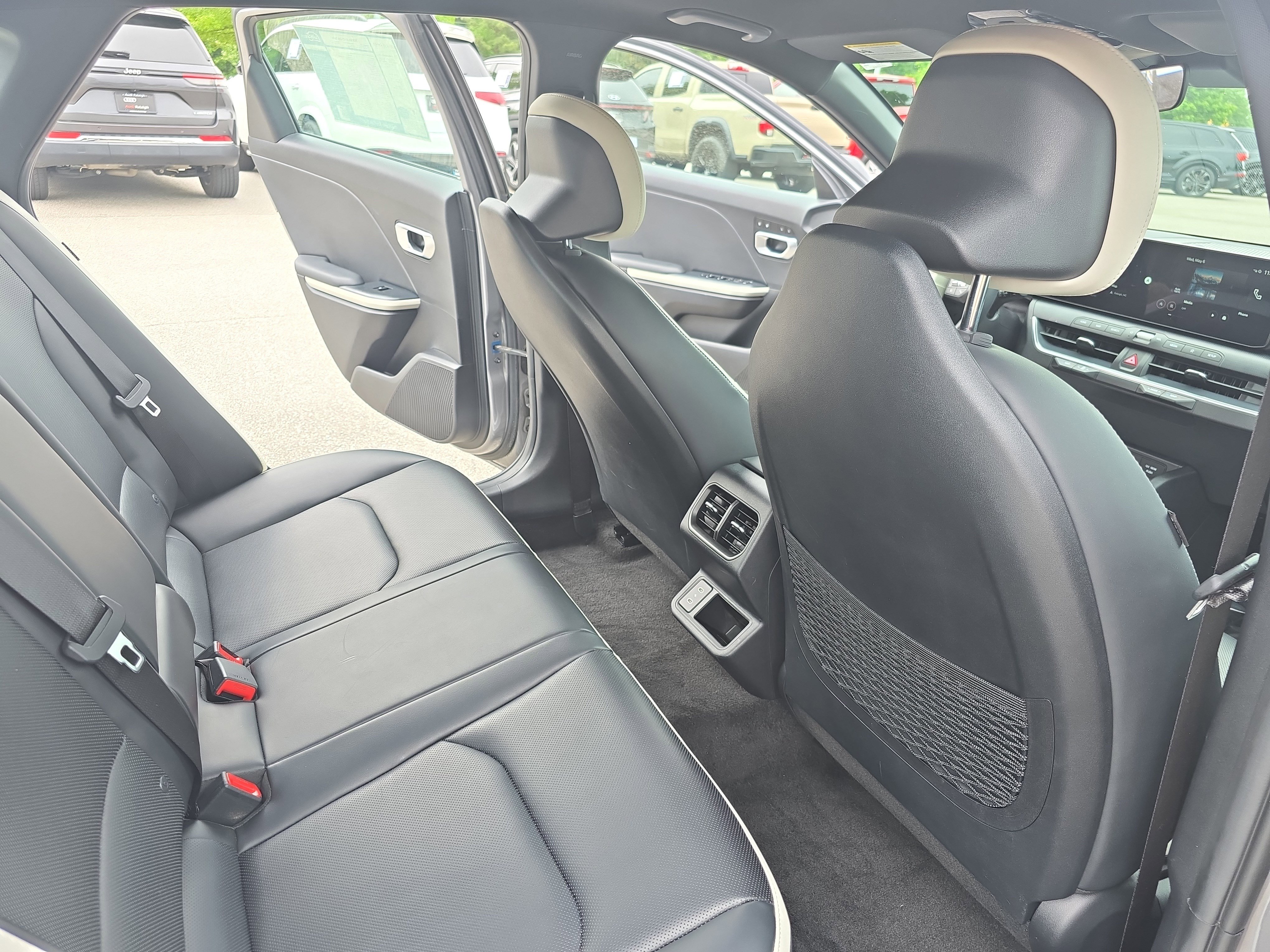 Used 2025 Kia K4 GT-Line Turbo FWD image 11