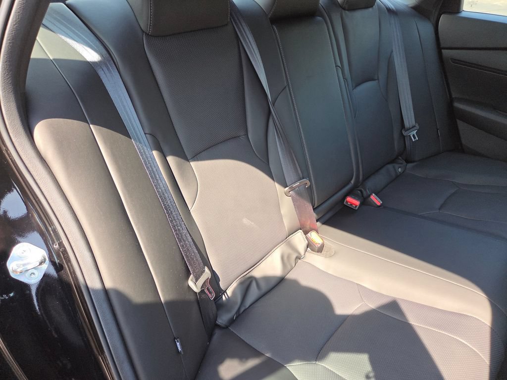 Certified 2025 Honda Accord Sport image 29
