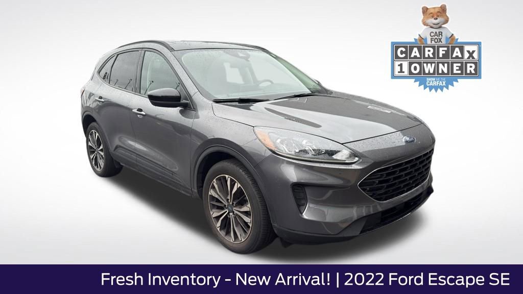 Certified 2022 Ford Escape SE w/ SE Sport Appearance Package AWD/4WD image 1