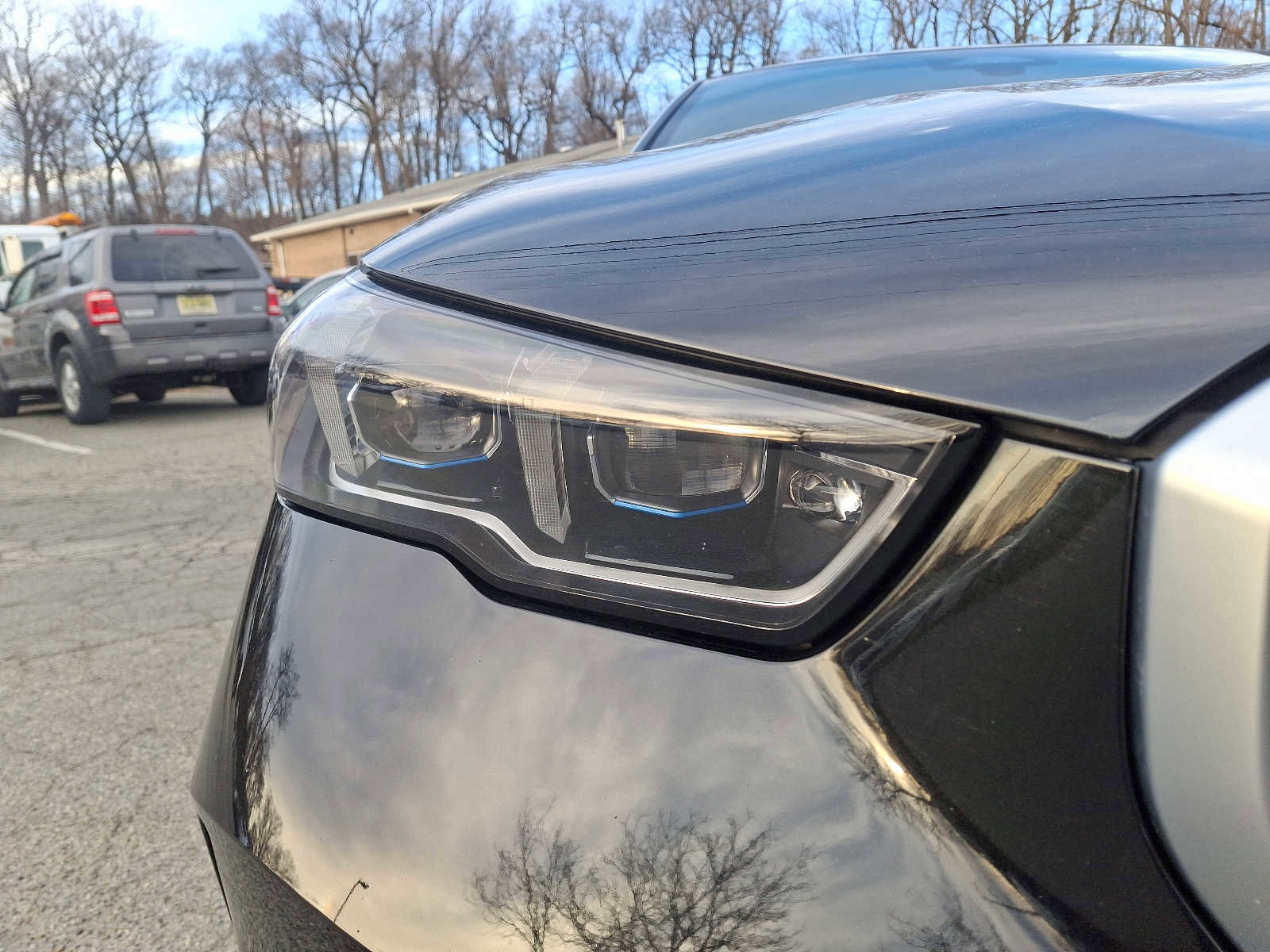 Used 2024 BMW i5 eDrive40i w/ Premium Package RWD image 9