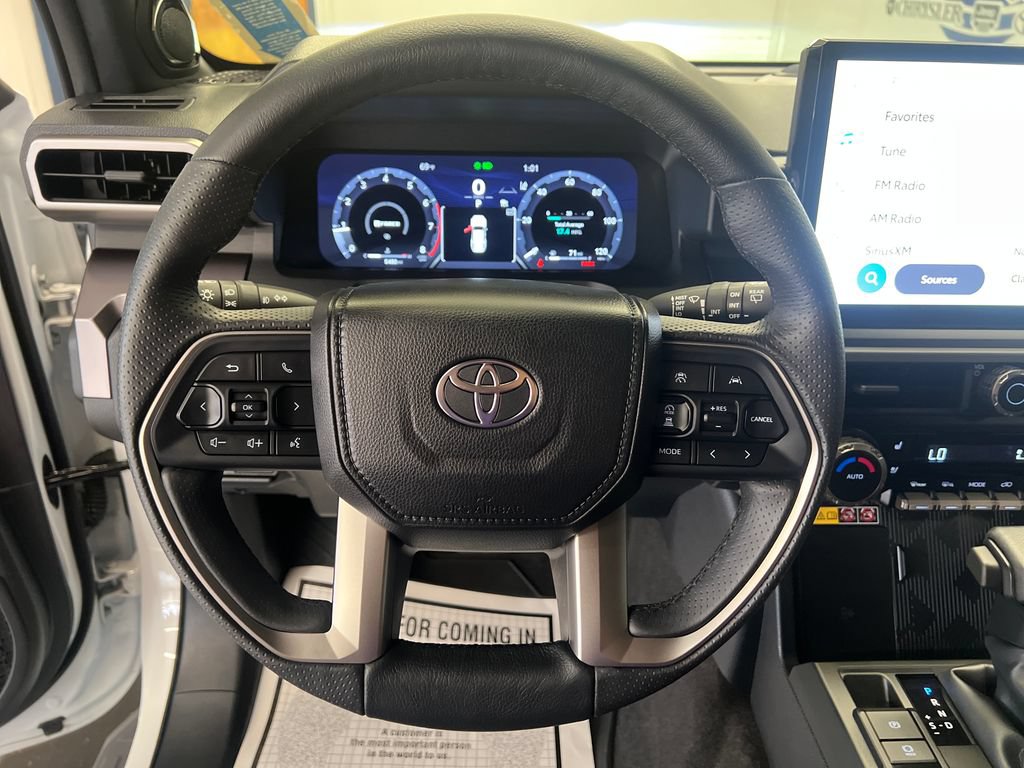 Used 2025 Toyota 4Runner TRD Off-Road Premium w/ Tow Technology Package AWD/4WD image 21