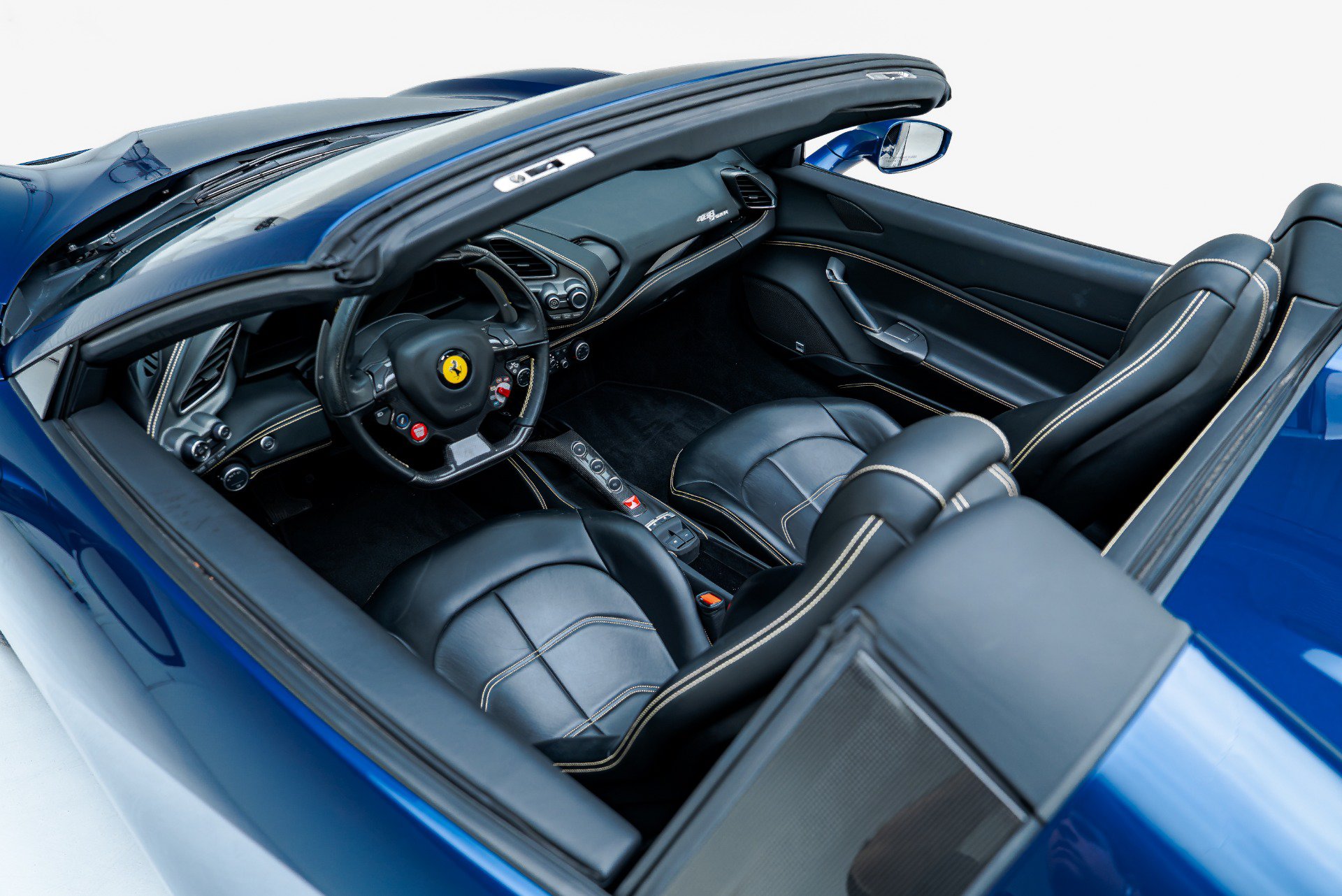 Used 2019 Ferrari 488 Spider RWD image 45