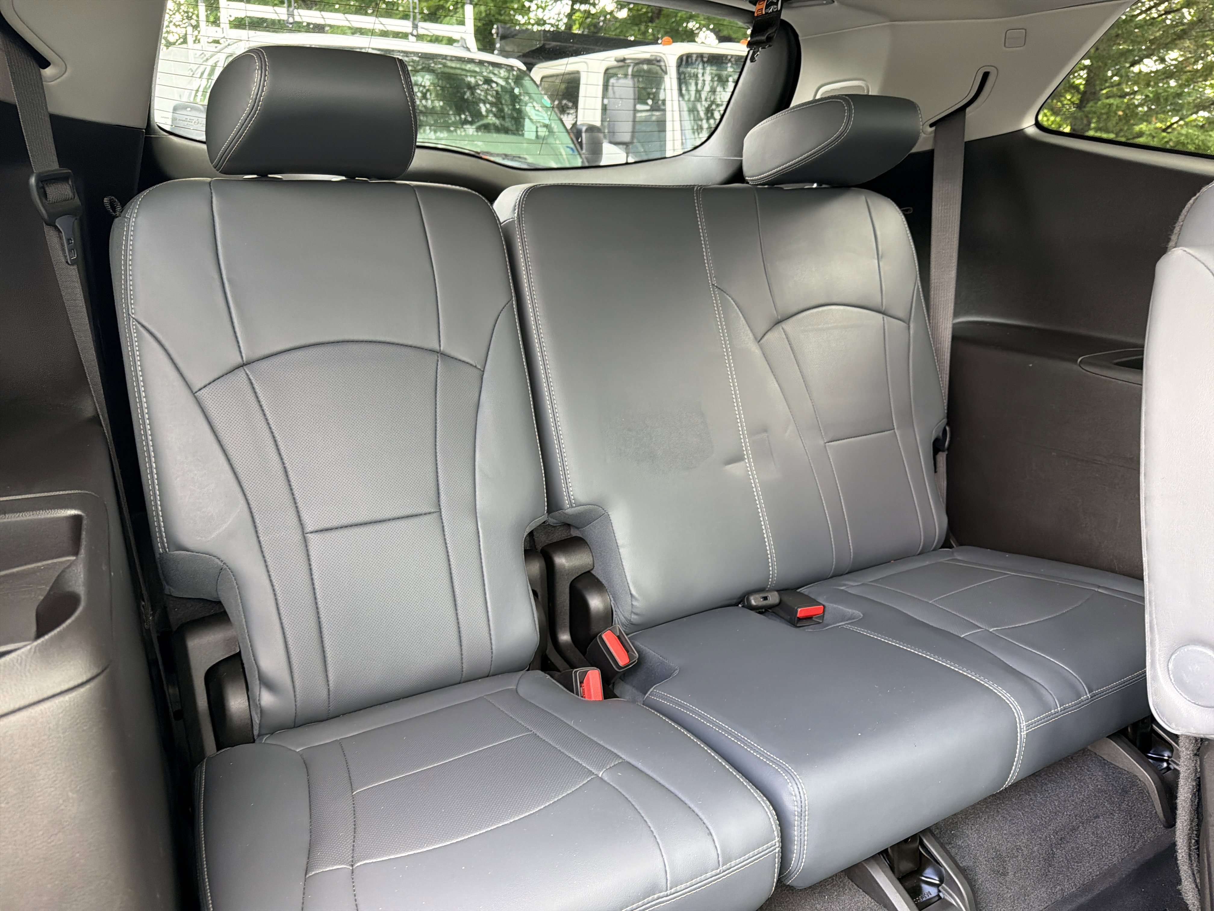 Used 2018 Buick Enclave Premium w/ Experience Buick Package AWD/4WD image 32